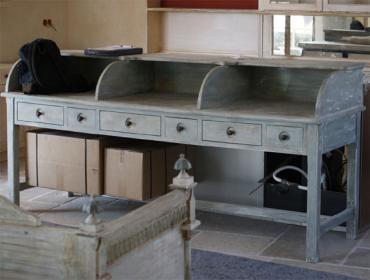 Patina Möbelpatina Patinierer shabby chic vintage Objektpatinierung  Object Patination Schrankpatinierung Möbelpatinierung hochwertig außergewöhnlich Struktur individuell exklusiv Luxus Christoph Bauer Kunsthandwerk speziell Qualität künstlerisch Kunst