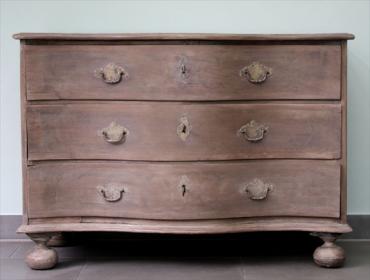 Patina Möbelpatina Patinierer shabby chic vintage Objektpatinierung  Object Patination Schrankpatinierung Möbelpatinierung hochwertig außergewöhnlich Struktur individuell exklusiv Luxus Christoph Bauer Kunsthandwerk speziell Qualität künstlerisch Kunst